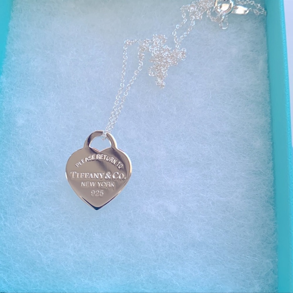 Return to Tiffany 16” Heart Tag Pendant. Authentic. Perfect condition with box.